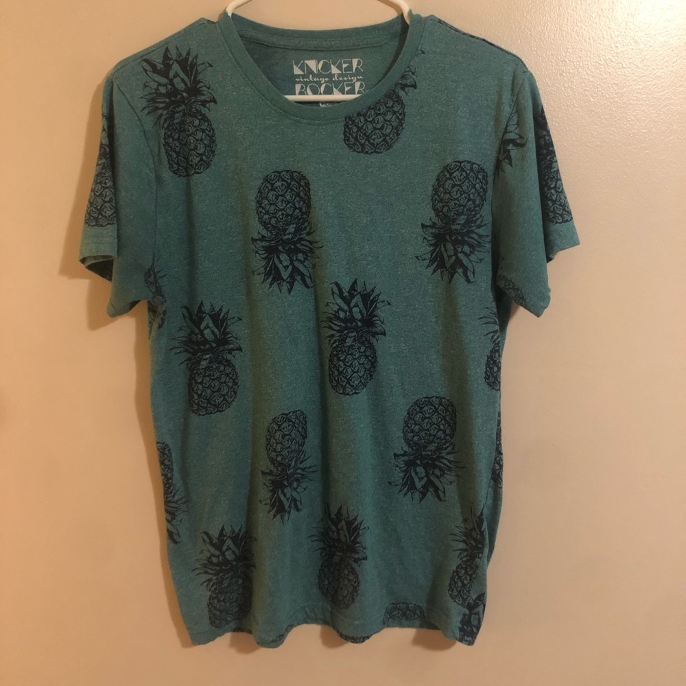 Men t shirt